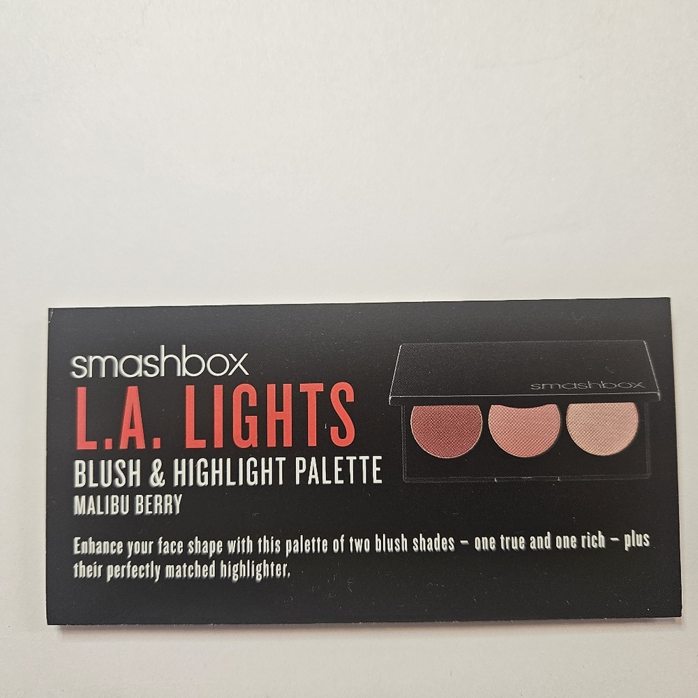 Smashbox Blush in Malibu Berry - Picture 3 of 7